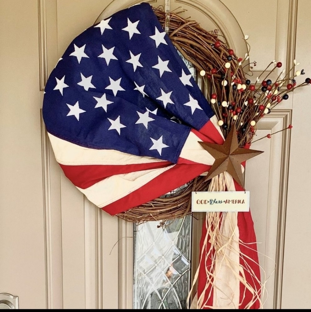 Patriotic America Wreath